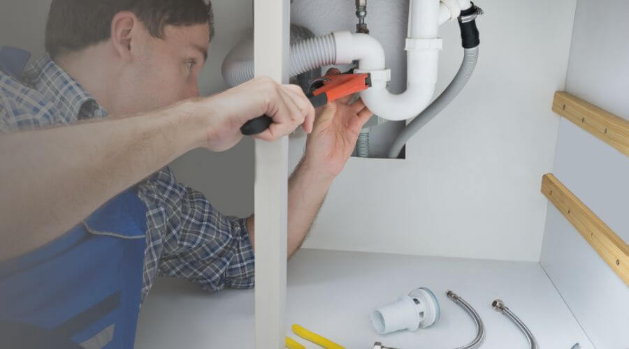 Professional expert plumbing services in Dewey, IL